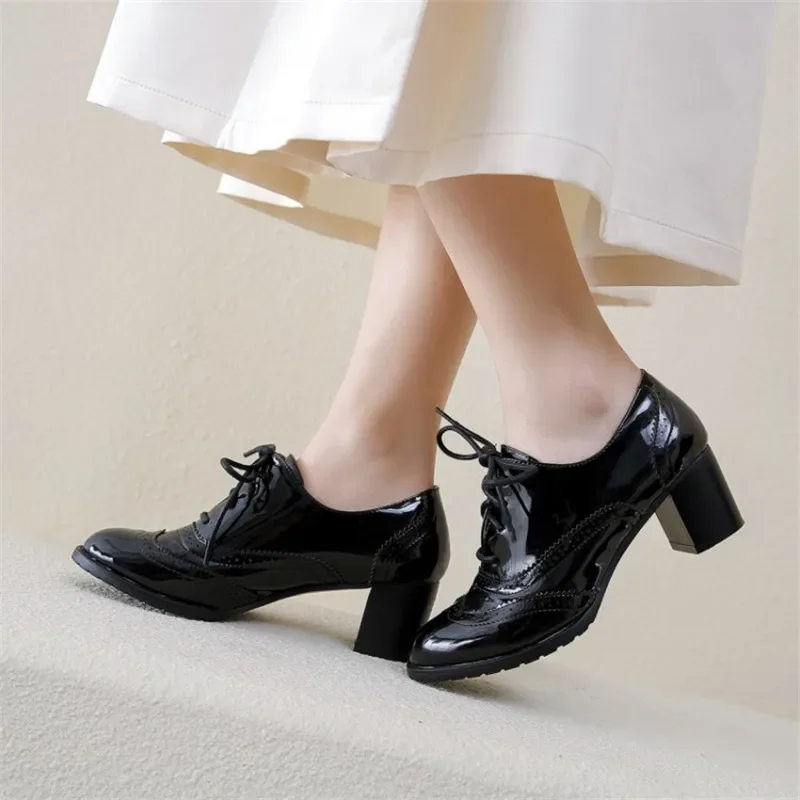 British Women's Oxfords Blue R - Oxford Brogue Leather 评论和价格